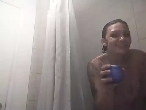 SparklesB1tch online show from 10/21/25, 04:13