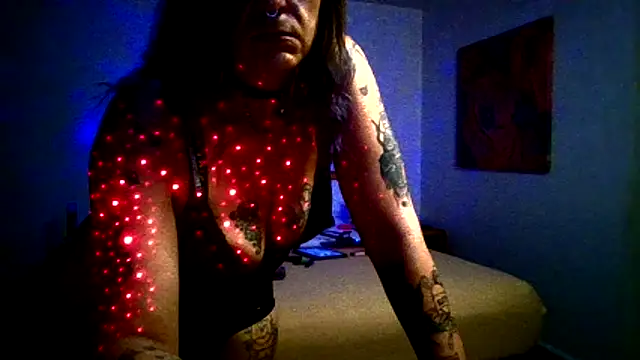 SparklesB1tch online show from 12/17/25, 01:17