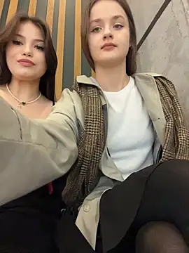 KittyQueeny online show from 11/05/25, 03:12