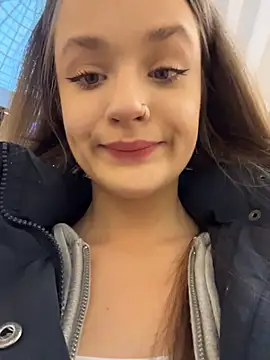 KittyQueeny online show from 12/03/25, 12:14