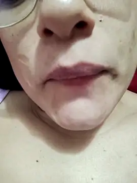 Snapshot of Angels_tomsop chatting on 11/11/25, 03:12 Angels tomsop online show from 11/11/25, 03:12