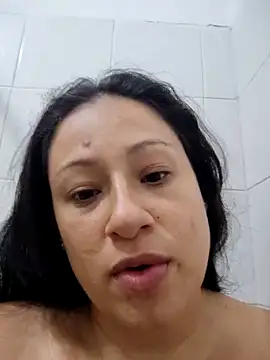 Snapshot of Angels_tomsop chatting on 12/20/25, 04:03 Angels tomsop online show from 12/20/25, 04:03