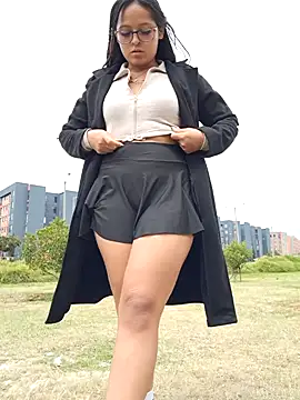 LunaHot 777 online show from 10/10/25, 06:40