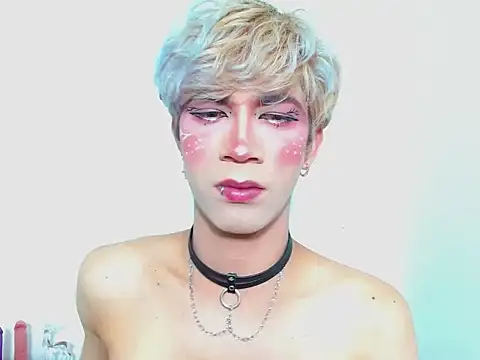 Snapshot of Cooperrosscute233 chatting on 09/11/25, 05:51 Cooperrosscute233 online show from 09/11/25, 05:51