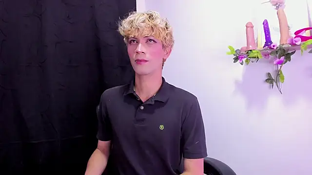 Cooperrosscute233 online show from 09/18/25, 06:54