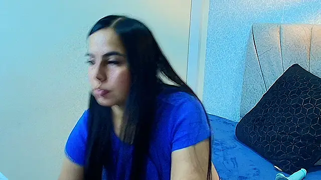 Aly Smith  online show from 09/18/25, 11:45