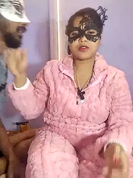 Snapshot of sxdbhaiyabhbi chatting on 11/23/25, 02:33 sxdbhaiyabhbi online show from 11/23/25, 02:33