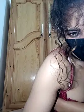 ghadiraa online show from 10/31/25, 01:06