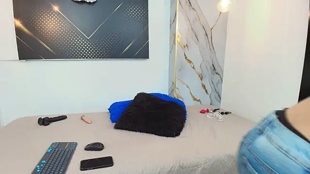 HannaHot 69 online show from 11/19/25, 11:32