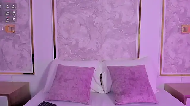 giselle anelise online show from 04/18/26, 02:15