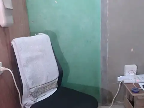 Snapshot of native_cummer chatting on 02/11/26, 02:44 native cummer online show from 02/11/26, 02:44