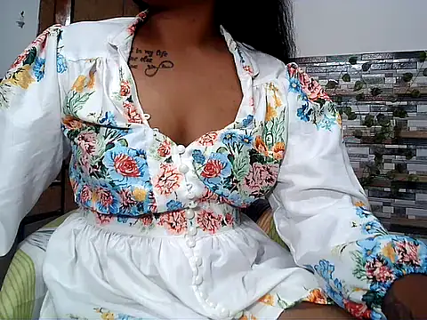 HOT AARVI11 online show from 10/08/25, 04:48