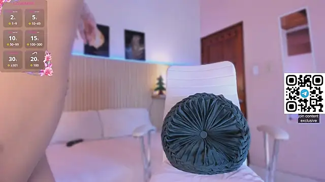 Sirenita petitexoxo online show from 11/19/25, 03:12