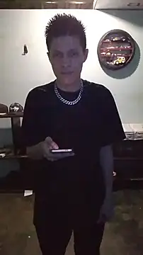 elinnki online show from 04/24/26, 07:05