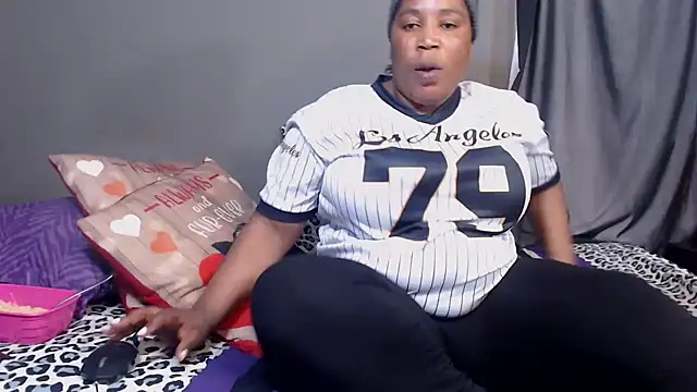 chockclitx5 online show from 09/25/25, 02:54