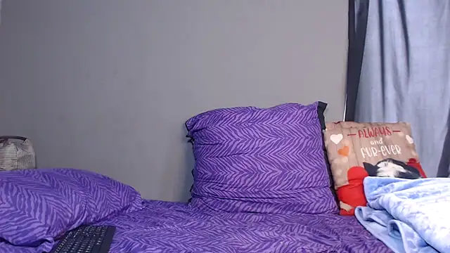 chockclitx5 online show from 10/07/25, 09:39