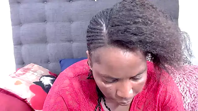 chockclitx5 online show from 04/17/26, 11:46