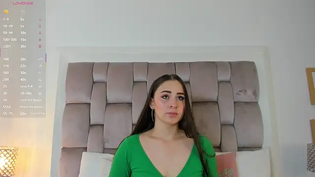 HarleyQueen666 online show from 10/24/25, 10:55