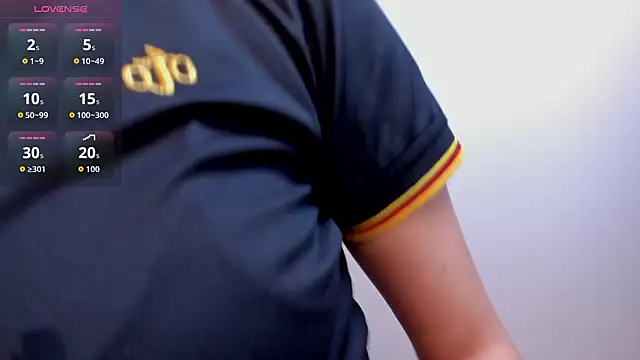 Emmaa white  online show from 02/02/26, 05:11