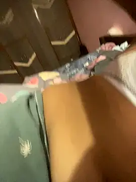 mona 15 online show from 01/08/26, 06:21