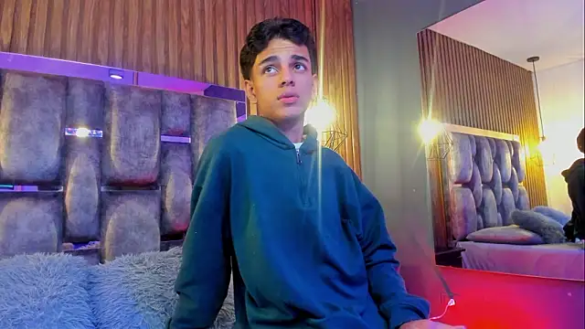 owen  johnson online show from 02/04/26, 12:22