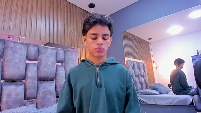 owen  johnson online show from 03/29/26, 11:54