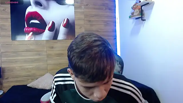 nathanclay online show from 04/30/26, 03:46