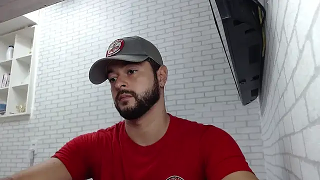 BombeiroHotx online show from 02/18/26, 08:16