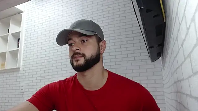 BombeiroHotx online show from 04/12/26, 02:16