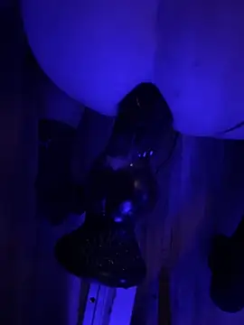 Snapshot of BottomCamp chatting on 02/03/26, 12:42 BottomCamp online show from 02/03/26, 12:42