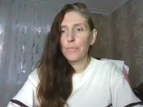 CandiCole online show from 11/12/25, 01:11