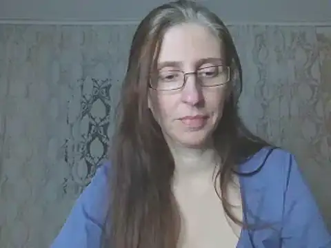 CandiCole online show from 11/21/25, 03:54