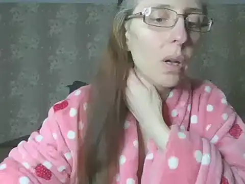 CandiCole online show from 04/18/26, 06:50