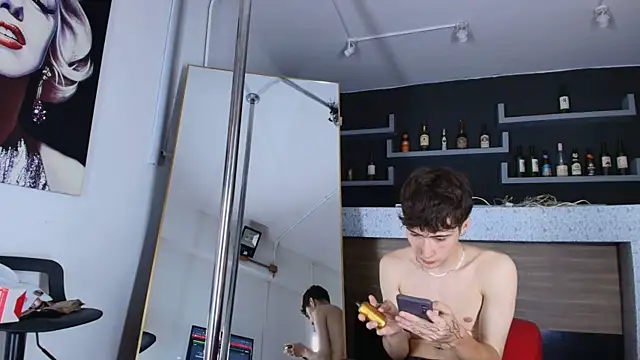  DantFox  online show from 10/05/25, 02:43