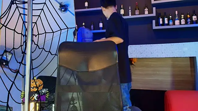  DantFox  online show from 11/03/25, 08:10