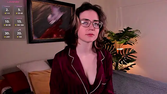 Sunny Teaze online show from 02/18/26, 07:15