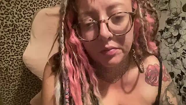Snapshot of Aubrey-18XX chatting on 07/20/26, 01:09 Aubrey-18XX online show from 07/20/26, 01:09