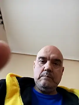 geli45 online show from 10/10/25, 12:48