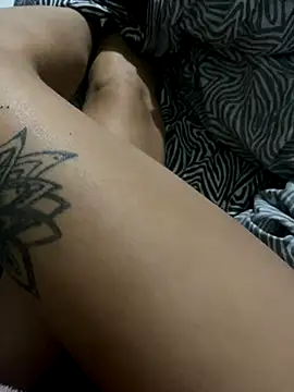 Snapshot of Darkfemminineenergy22 chatting on 11/22/25, 07:35 Darkfemminineenergy22 online show from 11/22/25, 07:35