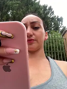 Ninabigtitied online show from 09/10/25, 01:55