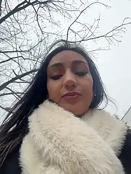 Ninabigtitied online show from 11/10/25, 09:41