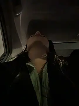 Ninabigtitied online show from 12/01/25, 01:38