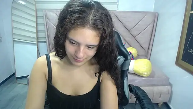 Velvet Moon V online show from 09/10/25, 01:11