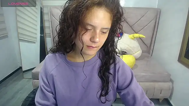 Velvet Moon V online show from 09/16/25, 01:01