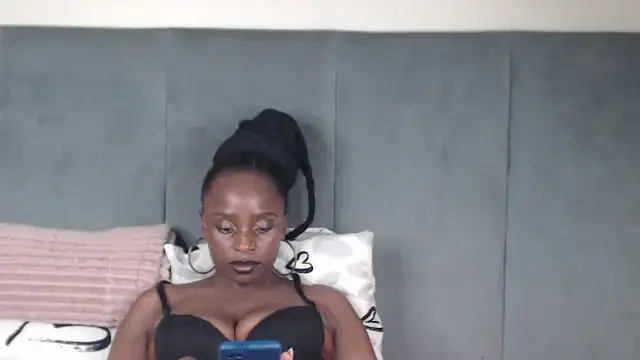 Jah-Queen online show from 01/06/26, 07:50