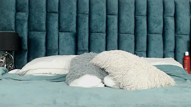 Snapshot of Emma_Foxi chatting on 11/18/25, 08:46 Emma Foxi online show from 11/18/25, 08:46