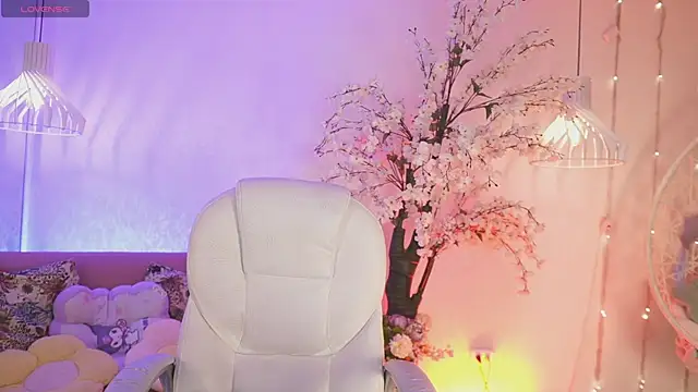 JadeSummerr online show from 12/17/25, 11:38