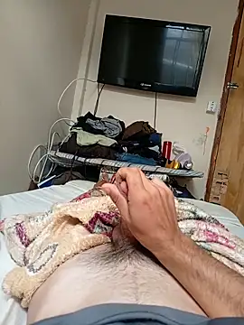 Adeee21e online show from 04/21/26, 02:12