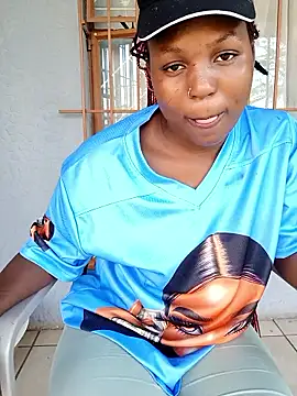 SweetHoney21  online show from 01/06/26, 03:05