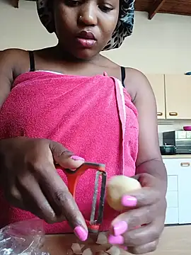 SweetHoney21  online show from 07/01/26, 12:29